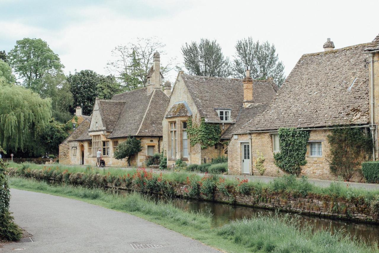 Large Stylish Luxury Cotswold Cottage - Ideal For Families, W/ Ev Charging Andoversford Esterno foto