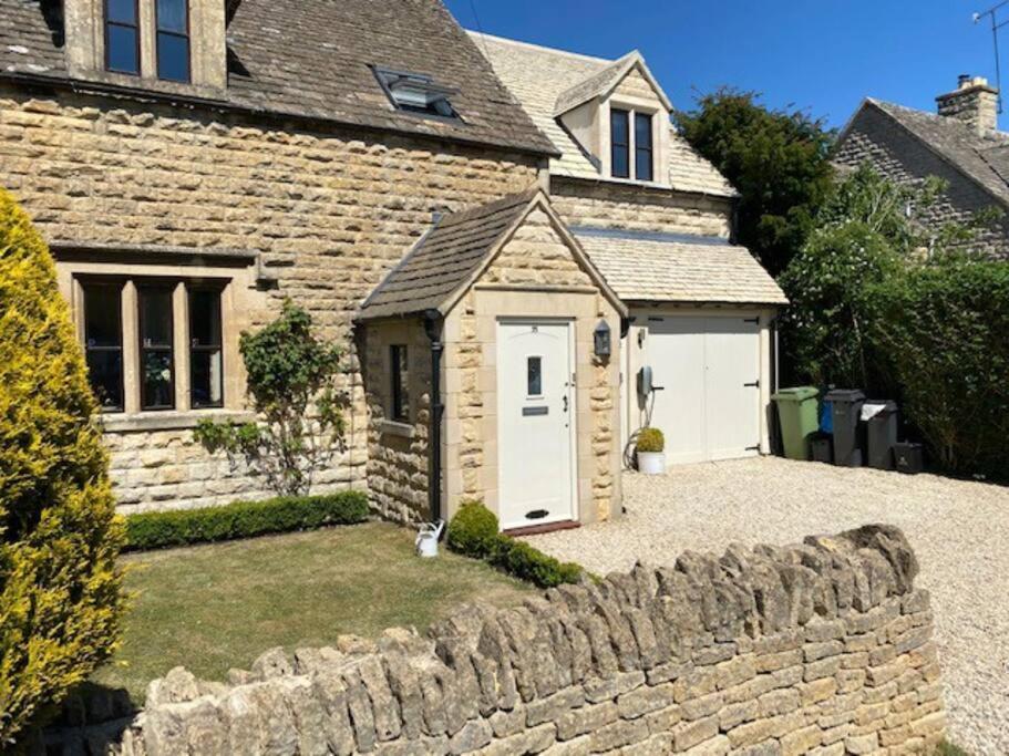 Large Stylish Luxury Cotswold Cottage - Ideal For Families, W/ Ev Charging Andoversford Esterno foto